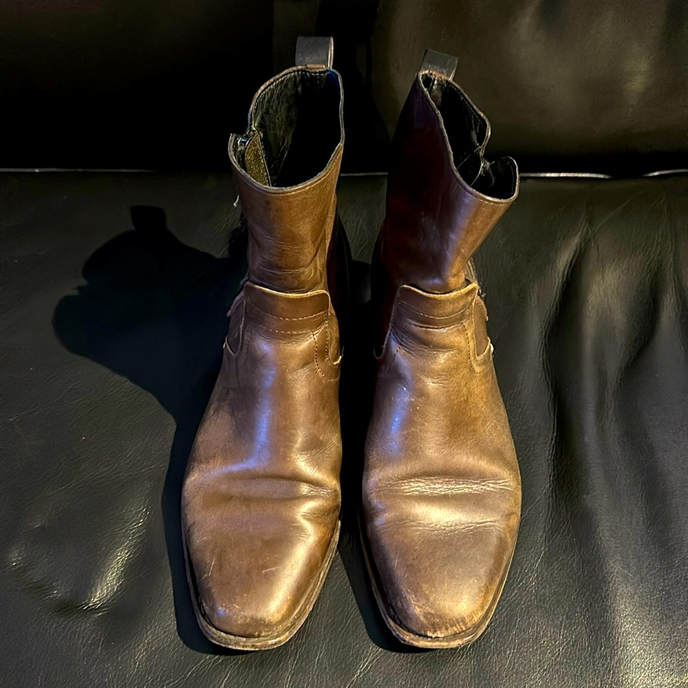 Rag & Bone Chelsea boots size 38.5 (8.5)
